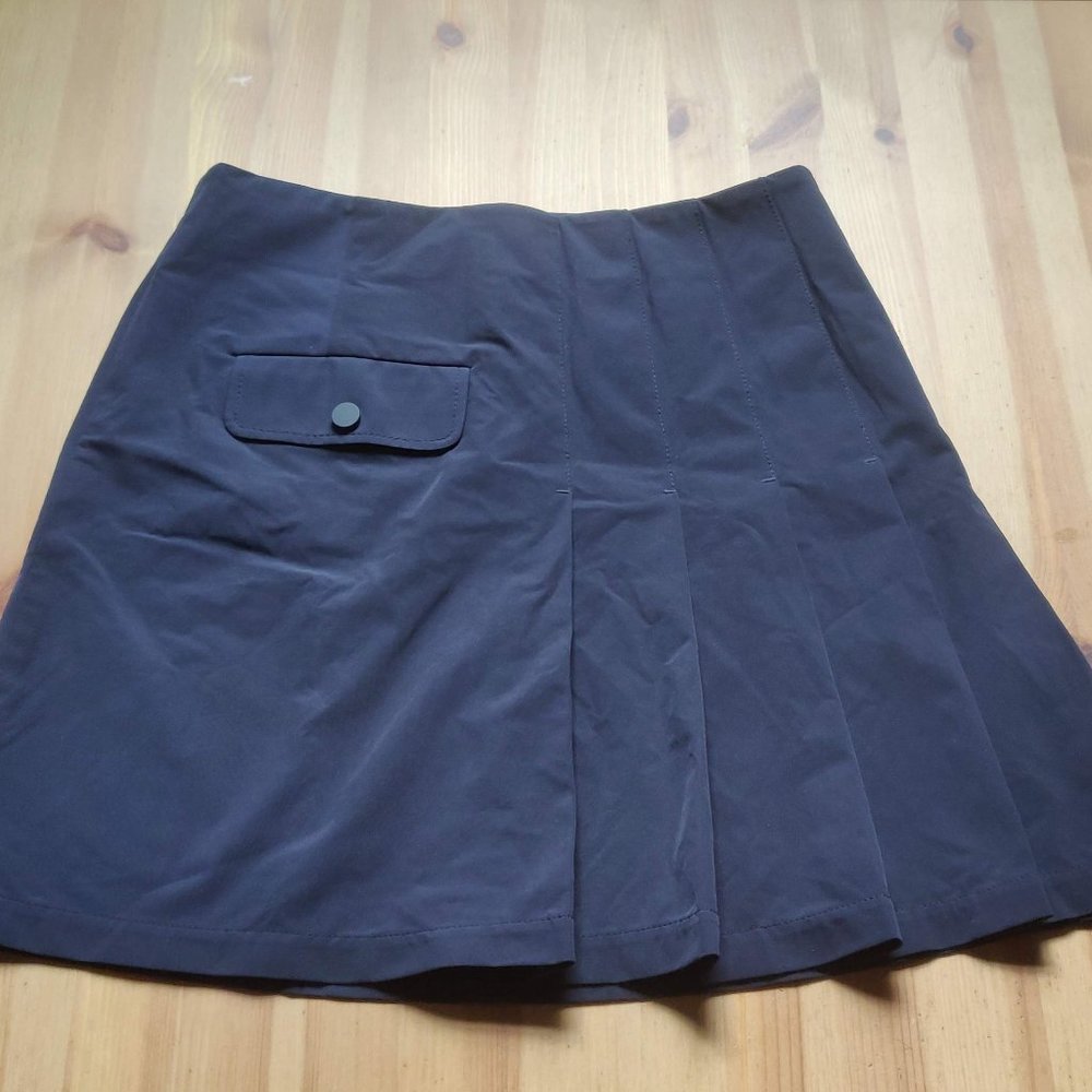 Tory Sport Pleated Skirt Navy NWOT